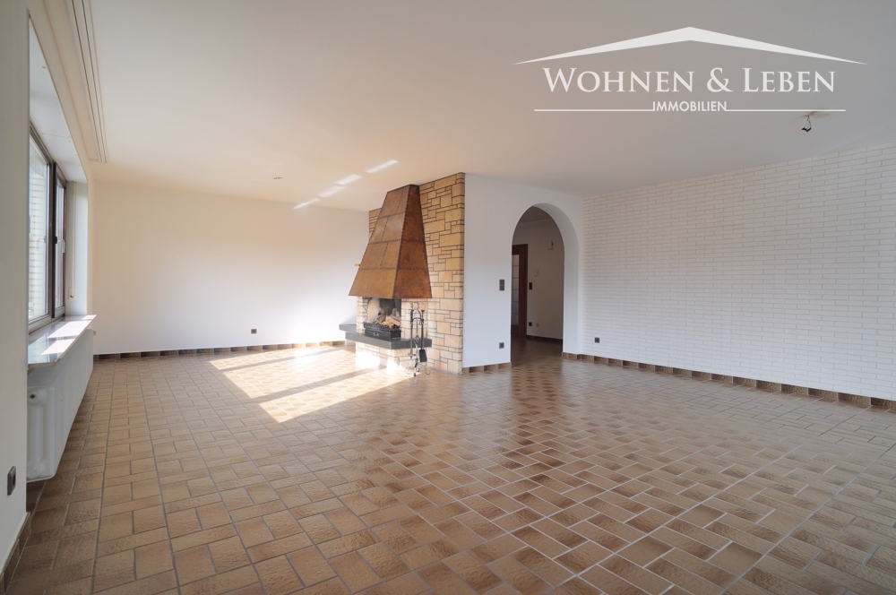 Großzügig wohnen auf 120 m² – Dachgeschosswohnung mit weitläufigem Eckbalkon und Kamin - Foto 1